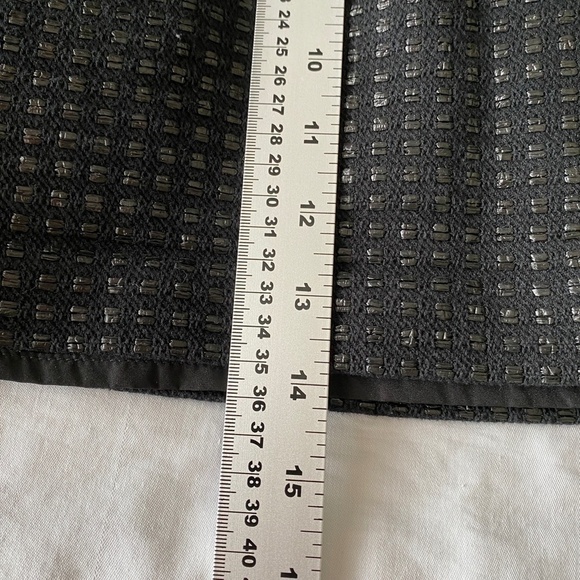 GAP Women's Checkered Textured Mini Black Skirt Size 0 - Picture 8 of 10